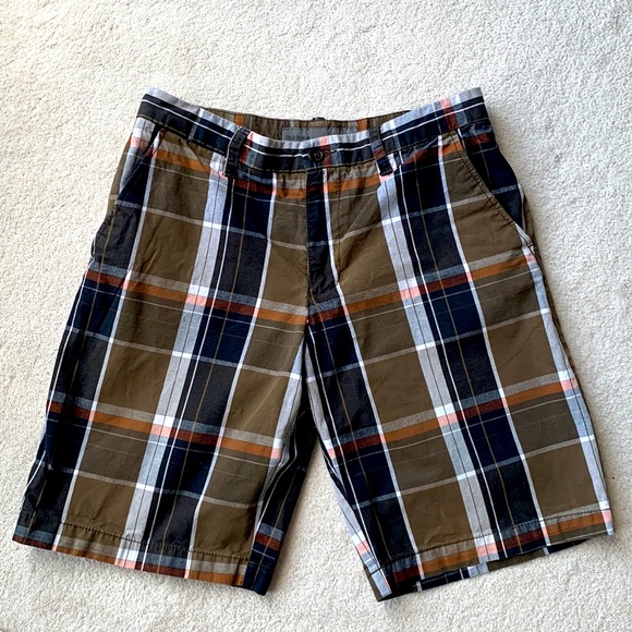 Old Navy cotton shorts - Picture 1 of 5